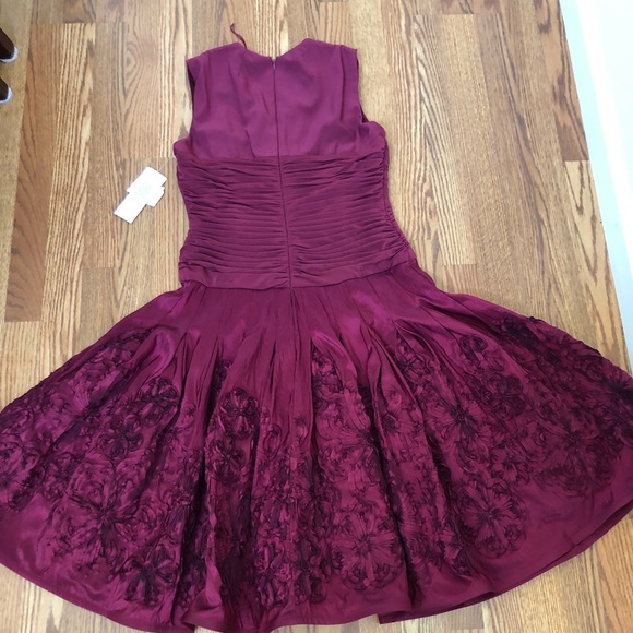 Designer NWT ADRIANNA PAPELL PARTY/ PROM Dress - Picture 5 of 8